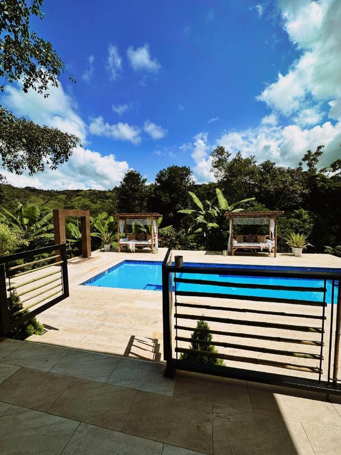 Montelena Glamping Campsite