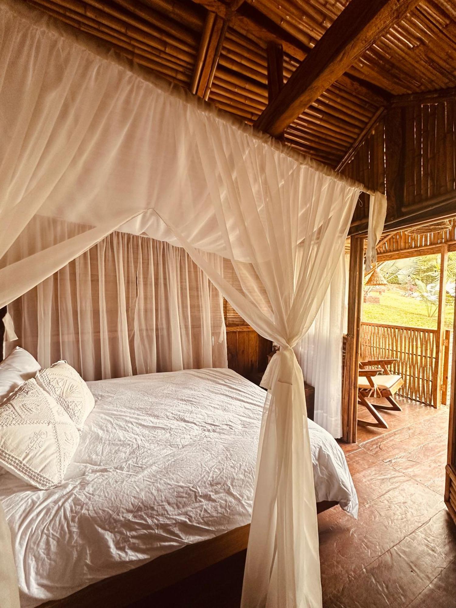 Montelena Glamping Campsite