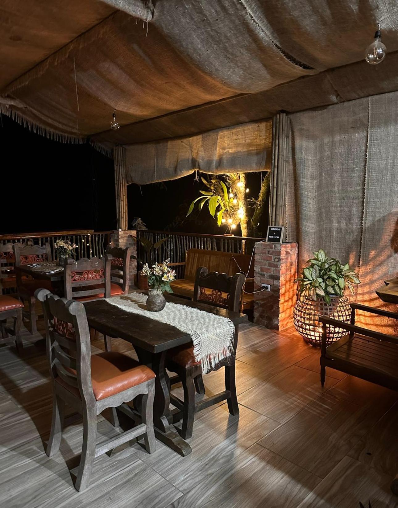 Campsite Montelena Glamping Vergara