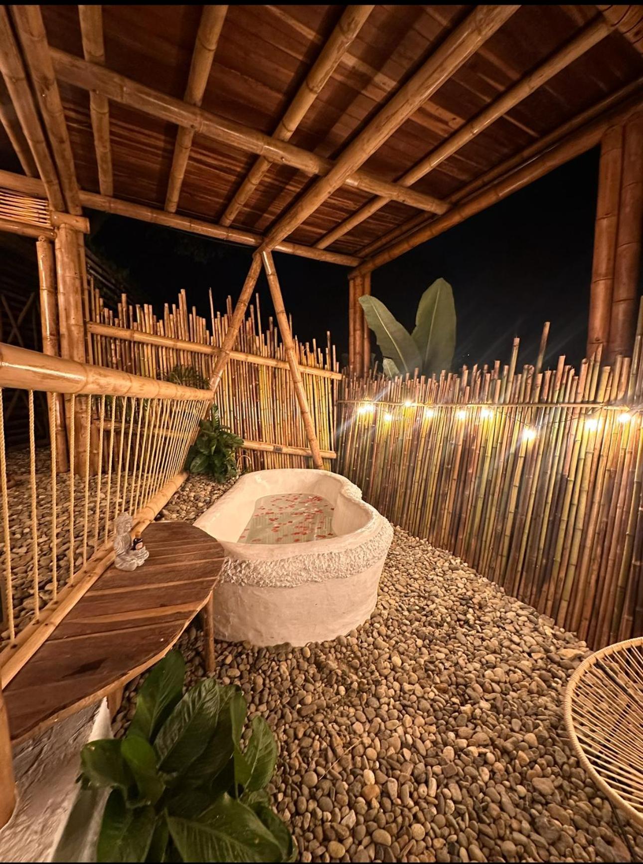Montelena Glamping *
