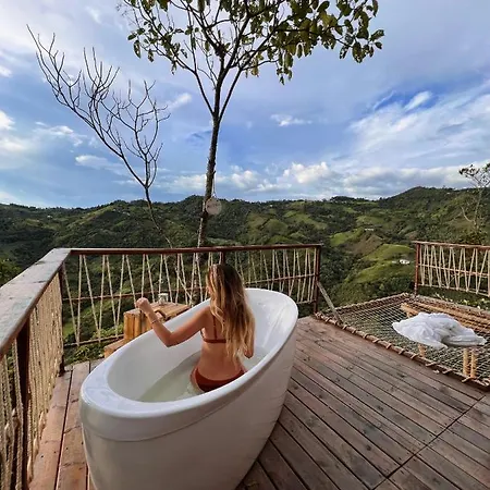 Montelena Glamping Hotel Vergara Exterior photo