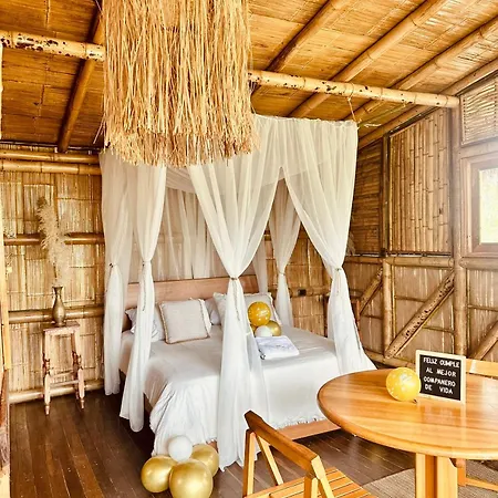 Montelena Glamping Hotel Vergara Exterior photo